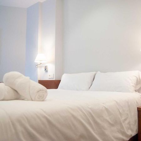 Apartamentos Dr28 A 250 M De La Playa 丰希罗拉 外观 照片