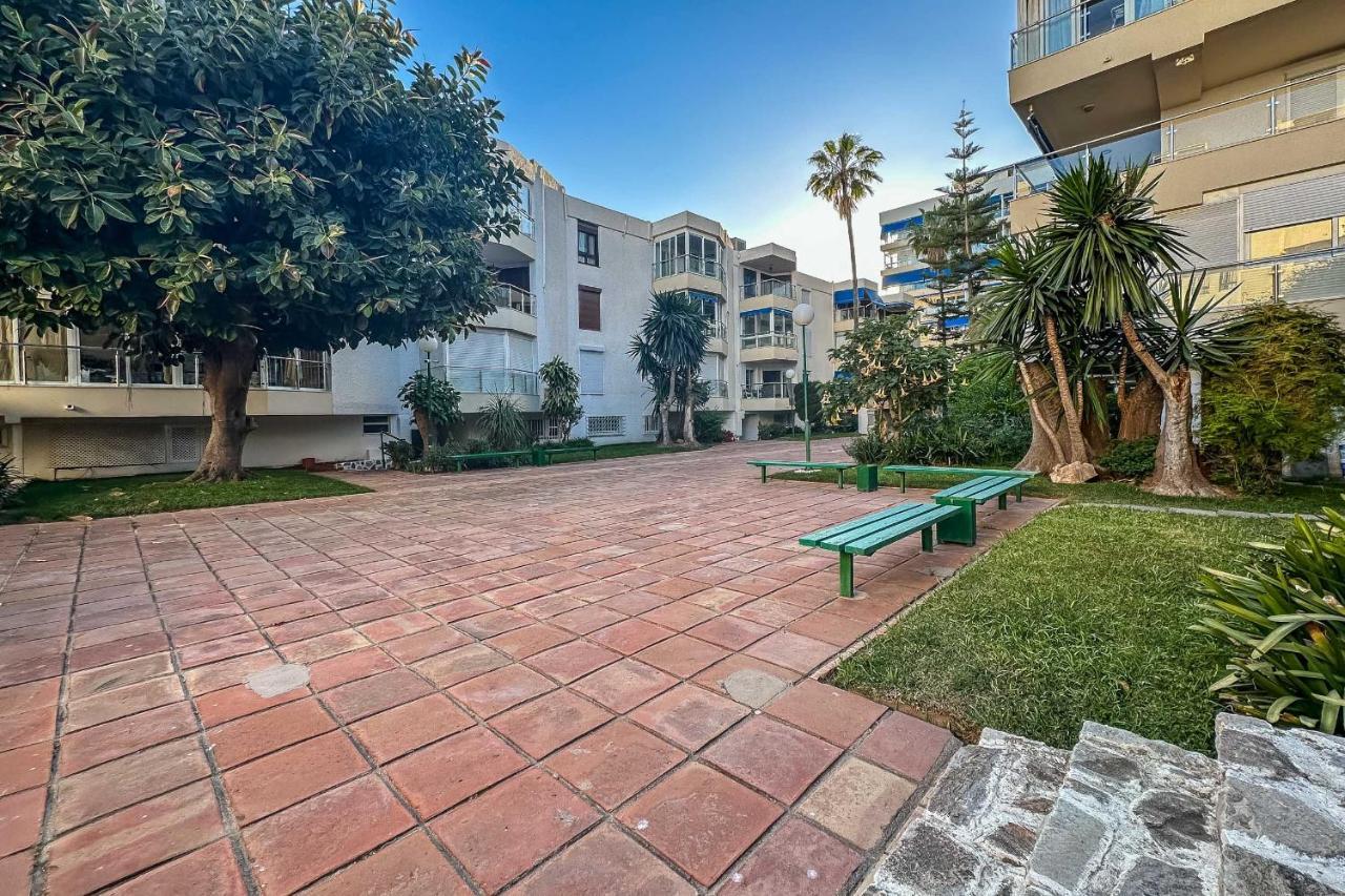 Apartamentos Dr28 A 250 M De La Playa 丰希罗拉 外观 照片